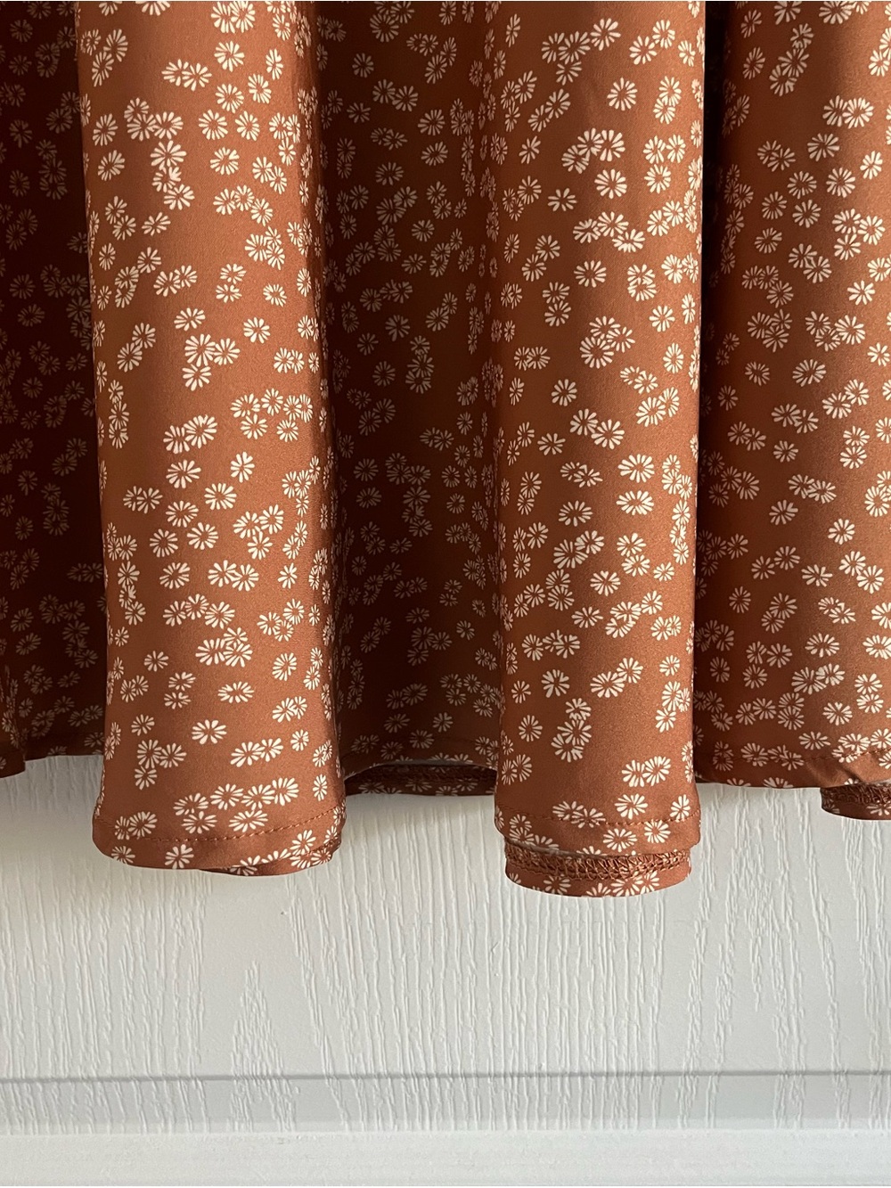 SHIEN Rust Floral Midi Skirt Size L Slit A-Line Flowy - Picture 5 of 9